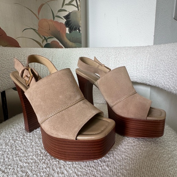 Michael Kors Tan Suede Platform Heel Sandals - Picture 1 of 7
